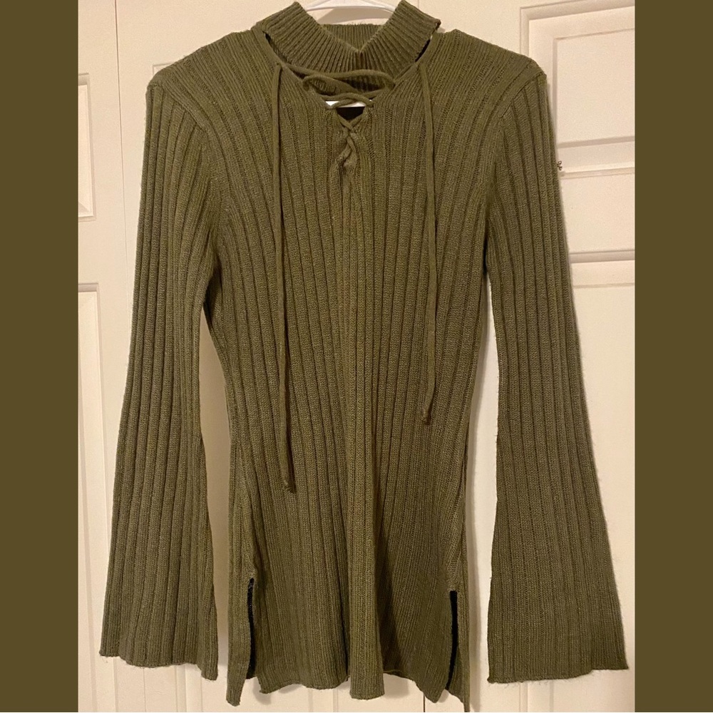 Large, No Comment, Olive Green Sweater